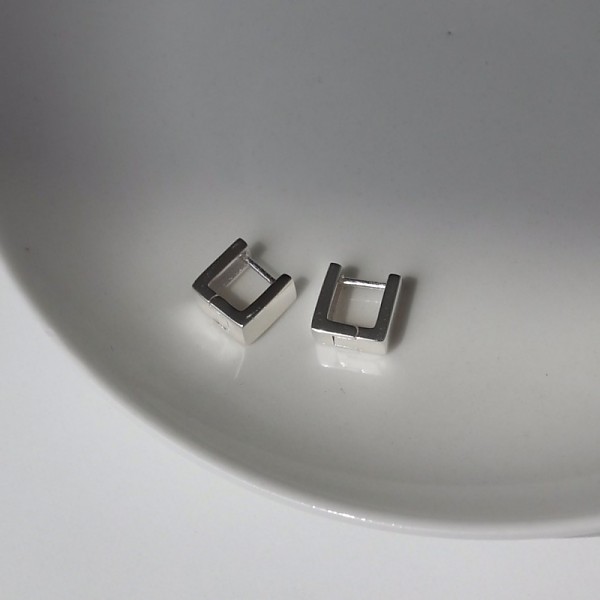 [Silver925] Square one touch earring