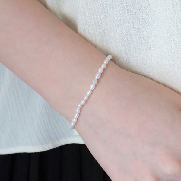 Fresh pearl bracelet